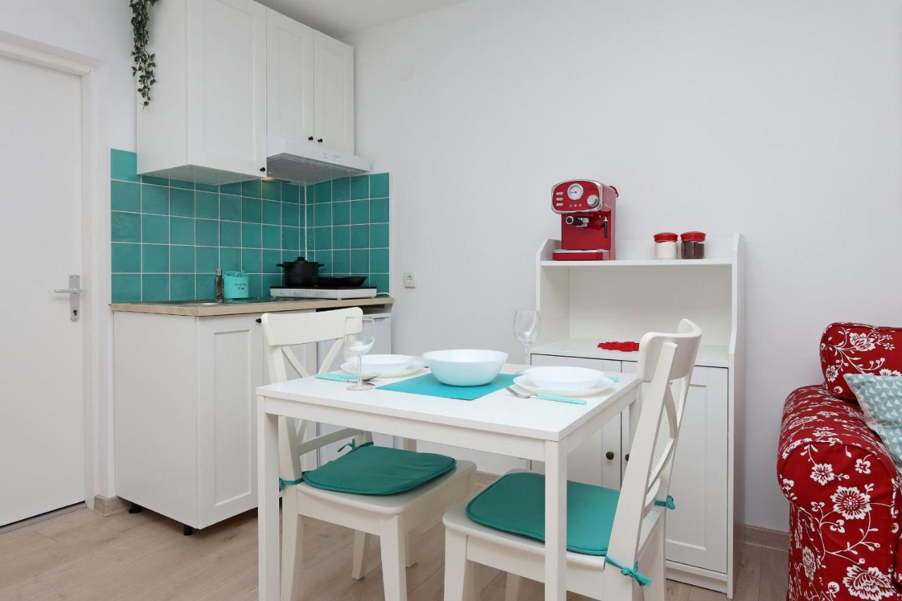 Sha La La - Charming, Unique Studio In A Historic Building Next To A Castle, Wifi, Smart Tv, Washer-Dryer Bakar Eksteriør bilde